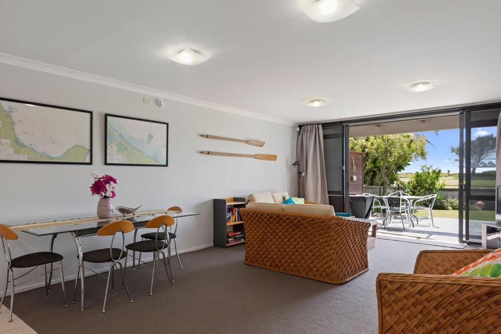 The Sandcastle - Papamoa Holiday Apartment Exterior photo